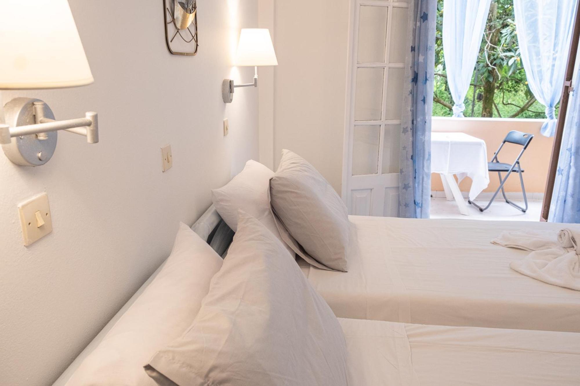 Villa Olive Apartments Іпсос Екстер'єр фото